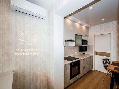 квартира за адресою Софії Русової вул., 3