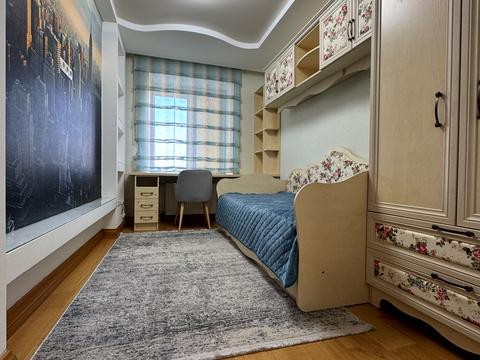 квартира по адресу Генерала Жадова ул., 20а