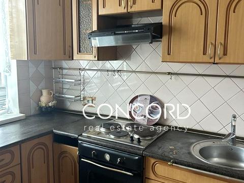 квартира за адресою Композитора Лятошинського вул., 28