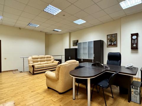 комерційна за адресою Кадетський Гай вул., 6