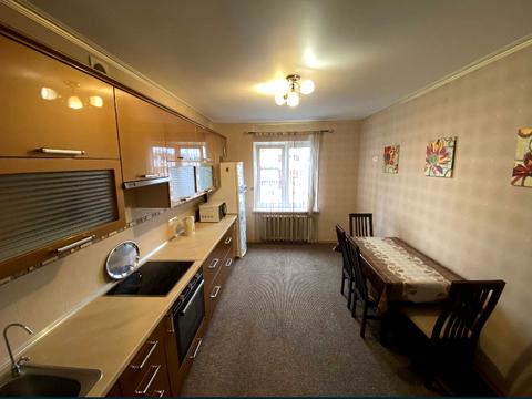 квартира за адресою Тетяни Яблонської вул., 6