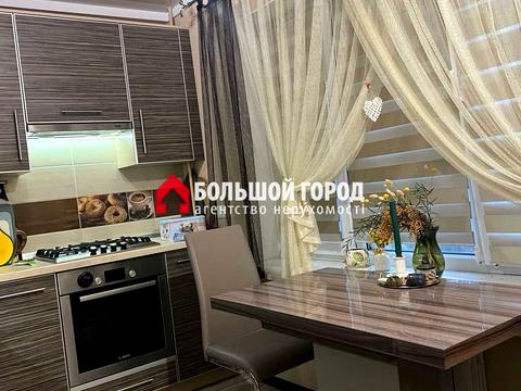 квартира за адресою Чарівна вул., 161