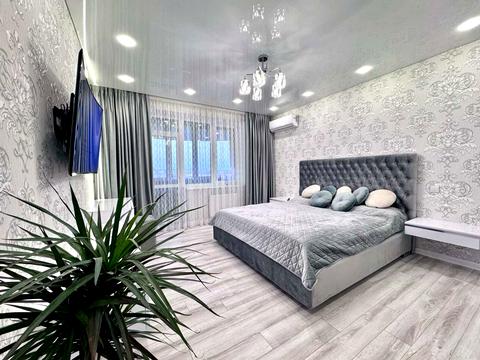 квартира за адресою Лазурна вул., 9