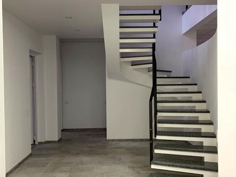 квартира за адресою Київ, Лабораторний пров., 6