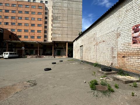 комерційна за адресою Володимира Полубоярцева вул. (Вахтангова), 6а