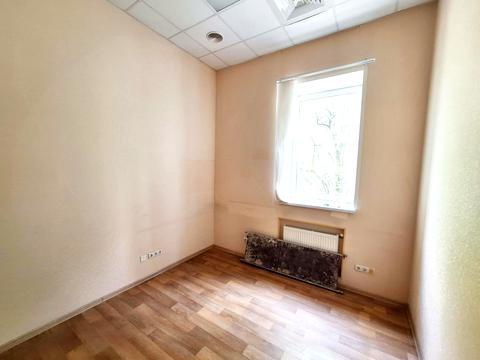 комерційна за адресою Вартових Неба вул. (Тобольська), 46