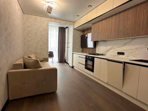 квартира за адресою Співдружності вул., 1