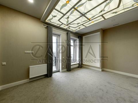 будинок за адресою вул. Локомотивна