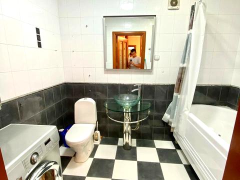 квартира за адресою Стратегічне шосе (Науки), 17