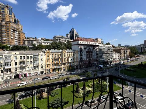 квартира за адресою Басейна вул., 12