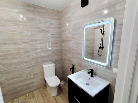 квартира за адресою Роксоляни вул., 151