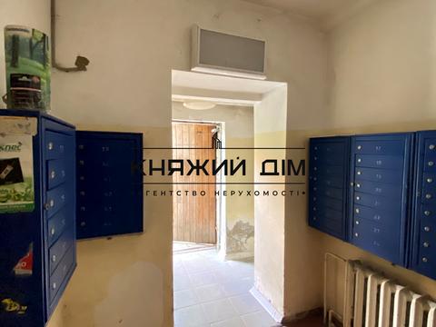 квартира за адресою Нижньоюрківська вул., 4
