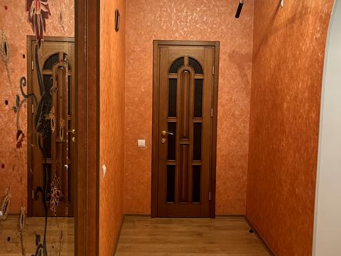квартира за адресою Зодчих вул., 40