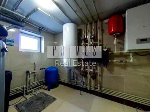 будинок за адресою Августина Волошина вул. (Ярослава Галана)