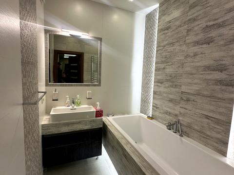 квартира за адресою Жасминова вул., 5б