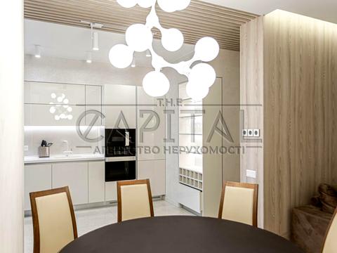 квартира за адресою Євгена Коновальця вул. (Щорса), 34