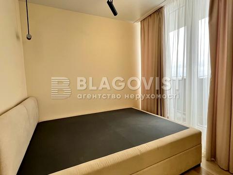 квартира за адресою Волошкова, 2