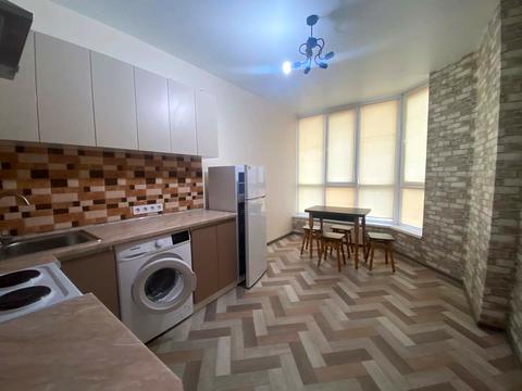 квартира за адресою Євгена Чикаленка вул., 95/2