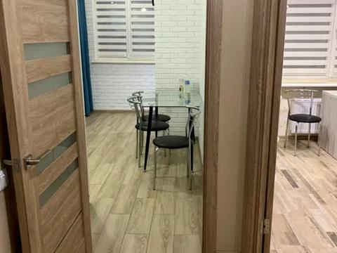 квартира по адресу Володимирська ул., 1