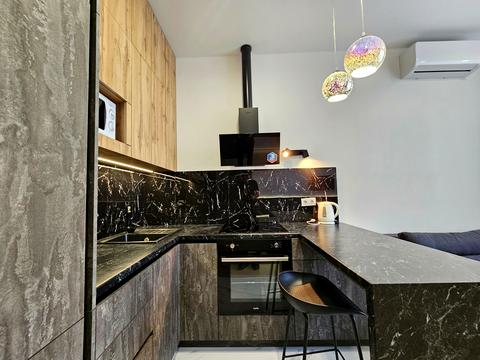 квартира за адресою Андрія Верхогляда вул. (Михайла Драгомирова), 2-А