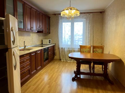 квартира за адресою Тетяни Яблонської вул., 6