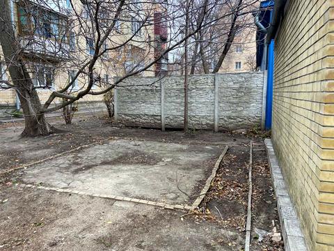комерційна за адресою Мереф'янське шосе, 20