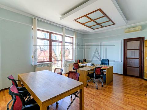 будинок за адресою Павла Загребельного вул. (Миколи Раєвського), 5