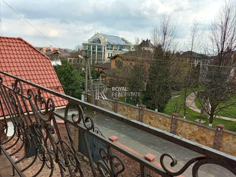 будинок за адресою Сонячна вул.