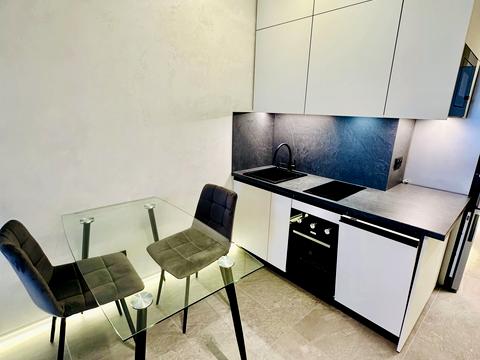 квартира за адресою Олени Теліги вул., 25