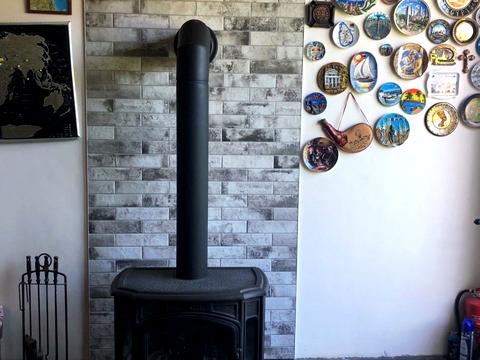 будинок за адресою Підгородне, Залізнична вул.