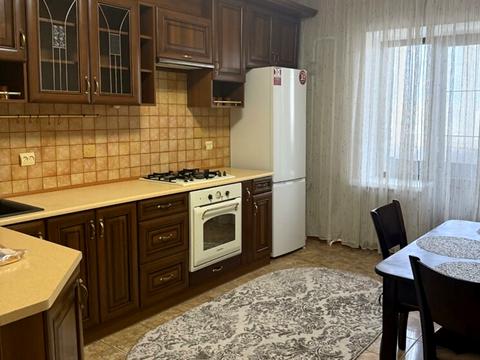 квартира за адресою Свободи вул., 3/1