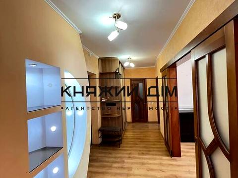 квартира за адресою Срібнокільська вул., 1