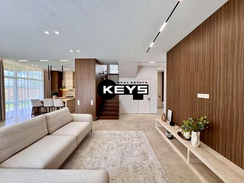 будинок за адресою Квітнева вул., 2