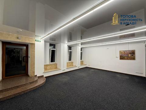 комерційна за адресою Італійська вул. (Пушкінська), 38