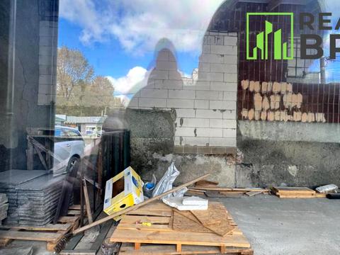 комерційна за адресою Проскурівського підпілля вул., 1