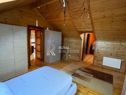 будинок за адресою Київська