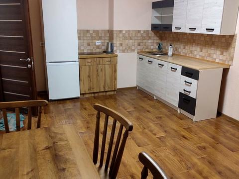 квартира за адресою Миколи Вінграновського вул., 2