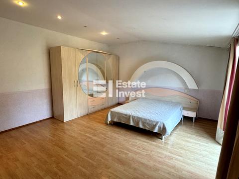 дом по адресу Добровольчих Батальйонів ул. (Панфіловців)