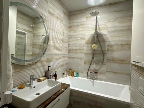 квартира за адресою Лабораторна вул., 31