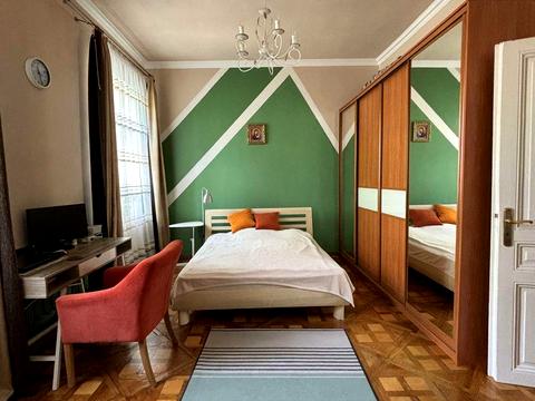 квартира за адресою Тараса Шевченка просп., 12