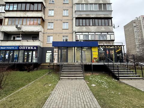 коммерческая по адресу Драгоманова ул., 11