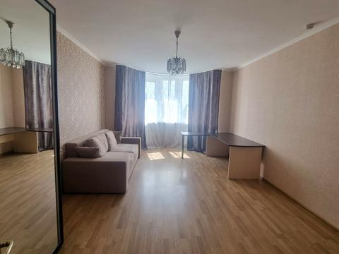 квартира за адресою Срібнокільська вул., 1