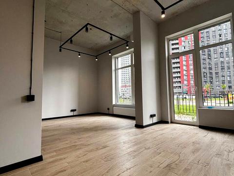 комерційна за адресою Івана Виговського вул. (Маршала Гречка), 42