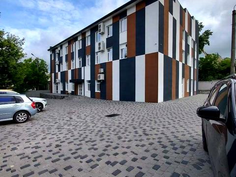 комерційна за адресою Івана Сірка вул., 11б