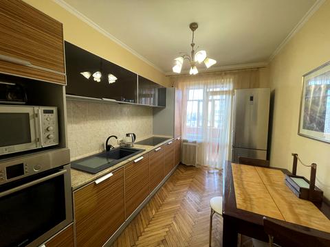 квартира за адресою Лесі Українки бульв., 21-Б