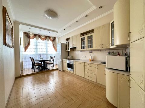 квартира за адресою Гната Хоткевича вул. (Червоногвардійська), 10