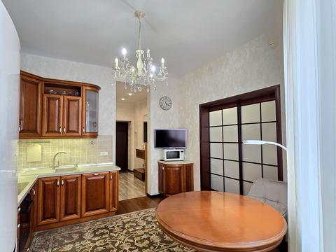 квартира за адресою Володимира Івасюка просп. (Героїв Сталінграду), 6