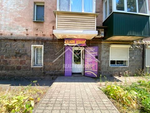 коммерческая по адресу Соборности ул. (Косиора), 30