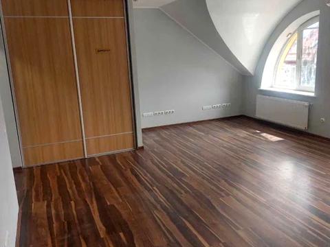 квартира за адресою Джорджа Вашингтона вул. (Батальна), 4а