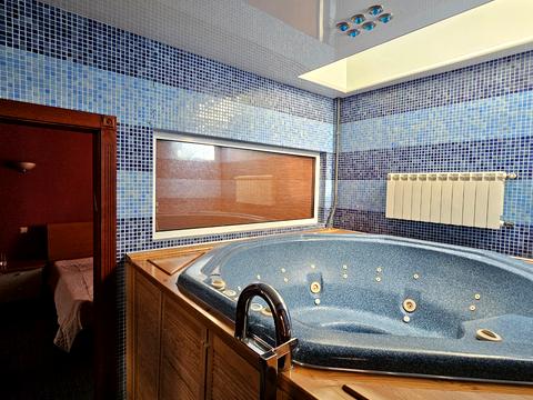квартира за адресою Золотоустівська вул., 10/12